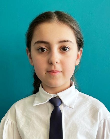 Далгатова Хадиджа Темирлановна.